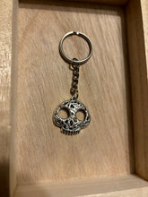 Load image into Gallery viewer, Silver Skull Keychain
