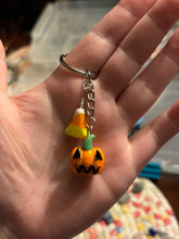 Load image into Gallery viewer, Pumpkin/ Candy Corn Charm Keychain
