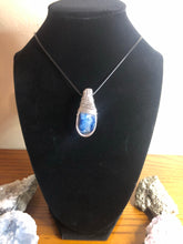 Load image into Gallery viewer, Blue Agate Wire Wrapped Necklace
