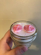 Load image into Gallery viewer, Little 4 oz “Peach Mango” Face Candle
