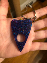 Load image into Gallery viewer, Little Purply Blue Ouija Planchette Keychain
