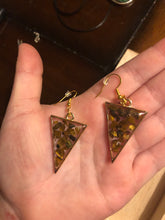 Load image into Gallery viewer, Tigers Eye Dangly Earrings
