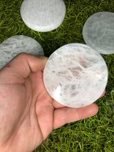 Load image into Gallery viewer, Selenite/ Satin Spar Charing Disc
