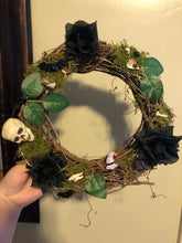 Load image into Gallery viewer, 10 Inch Light Up Spooky Wreath
