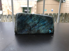 Load image into Gallery viewer, Labradorite Freeform
