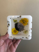 Load image into Gallery viewer, Floral Full Moon Ashtray
