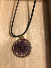 Load image into Gallery viewer, Purple Moss Necklace
